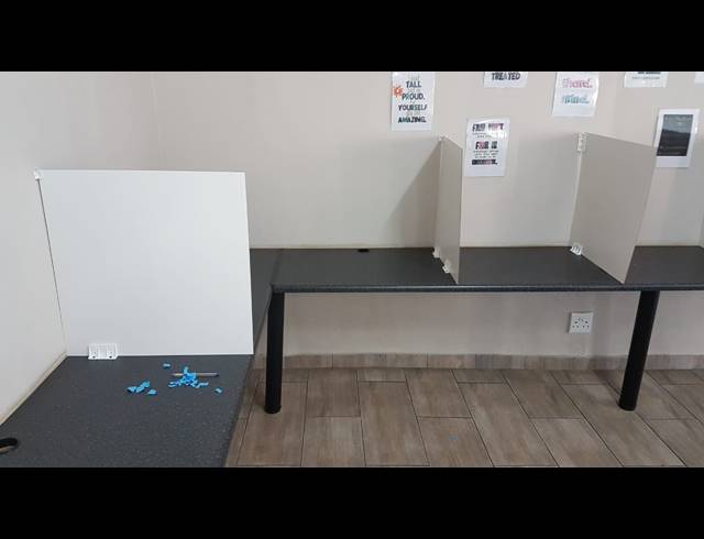 M² BUILDING FOR SALE IN SASOLBURG CENTRAL